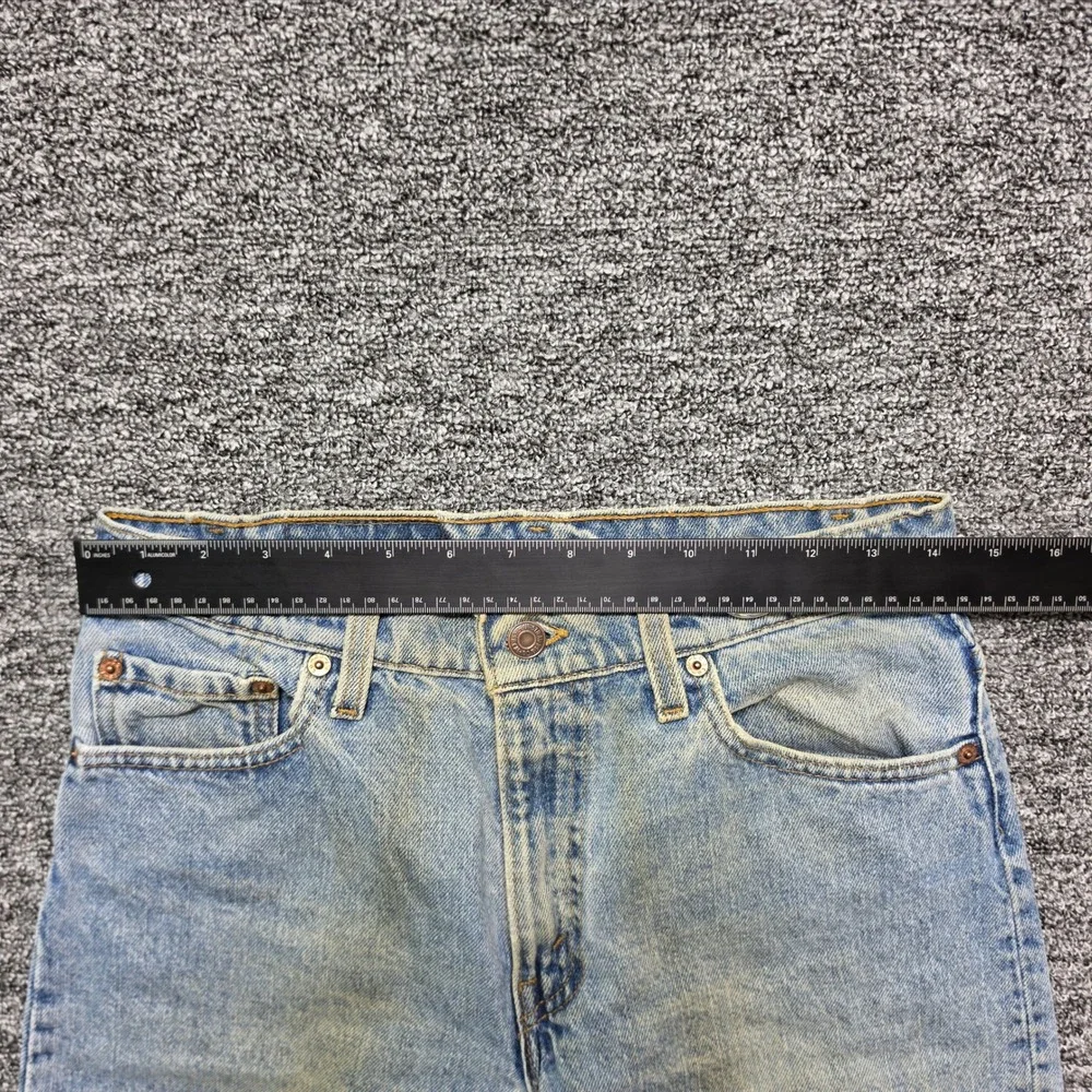 Vintage 550 Relaxed Tapered Leg Jeans Mens 30x30 Light Wash Levi's Made in USA